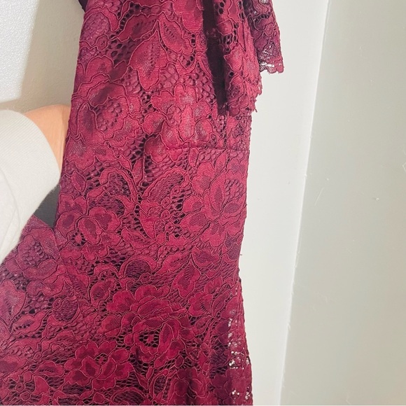 NEW BHLDN Juliet Short-Sleeve V-Neck Lace Gown Wine Red Cottagecore Romantic - Picture 3 of 12